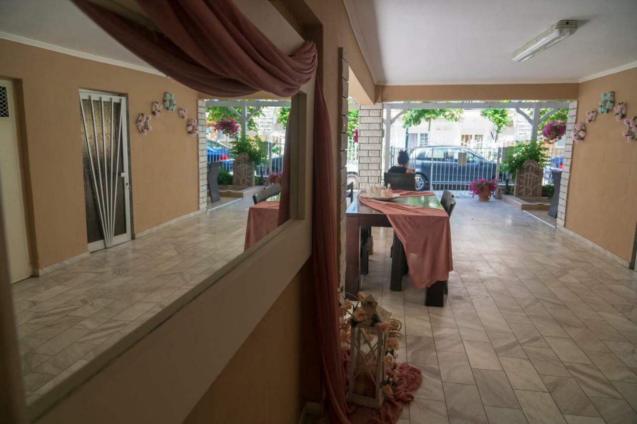 Villa Irini Olympiakí Aktí Luaran gambar
